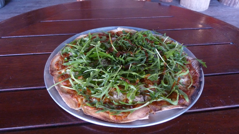 Pizza "Bloomfield Track"